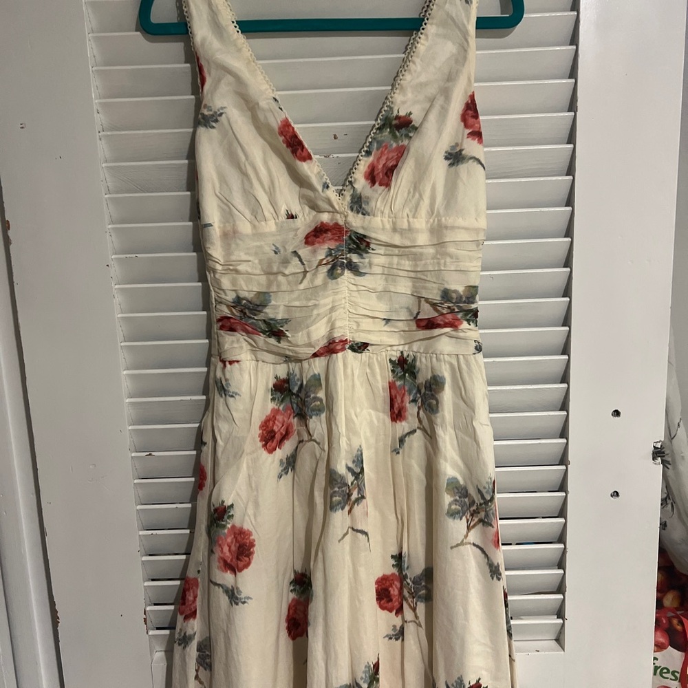 Floral Sleeveless Dress - Cream and Red
